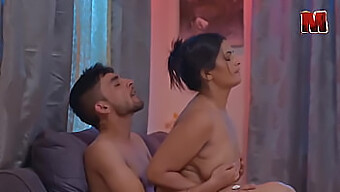 Stepbrother Fucks Beautiful Indian Aunty In Homemade Video