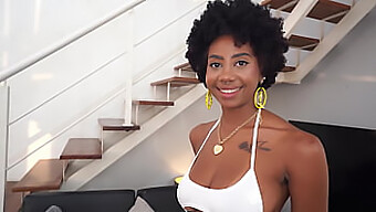 Belle Beauté Noire, Ana Susage Se Fait Baiser Le Cul Et La Bouche Par Une Bite Blanche Avec Beaucoup D'Endurance (Anal, 0% Chatte, Gorge Profonde, Crachat, Anulingus, Ir -Bw/Wm) Ob382