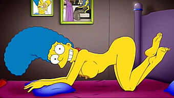 Marge, La Ama De Casa Cachonda, Goza Del Placer Anal Y Squirting En Vídeo Hentai